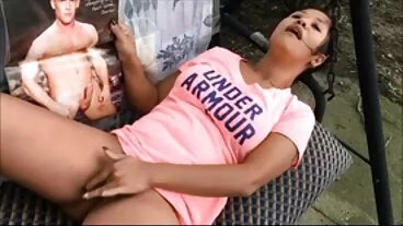 பேங் பிரதர்ஸின் உணர்ச்சிமிக்க இவானா பொலிவருடன் செக்ஸ் உடை